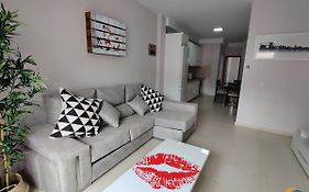 Intimate And Stilysh Apt, Pkg, Self Entry By Canary365